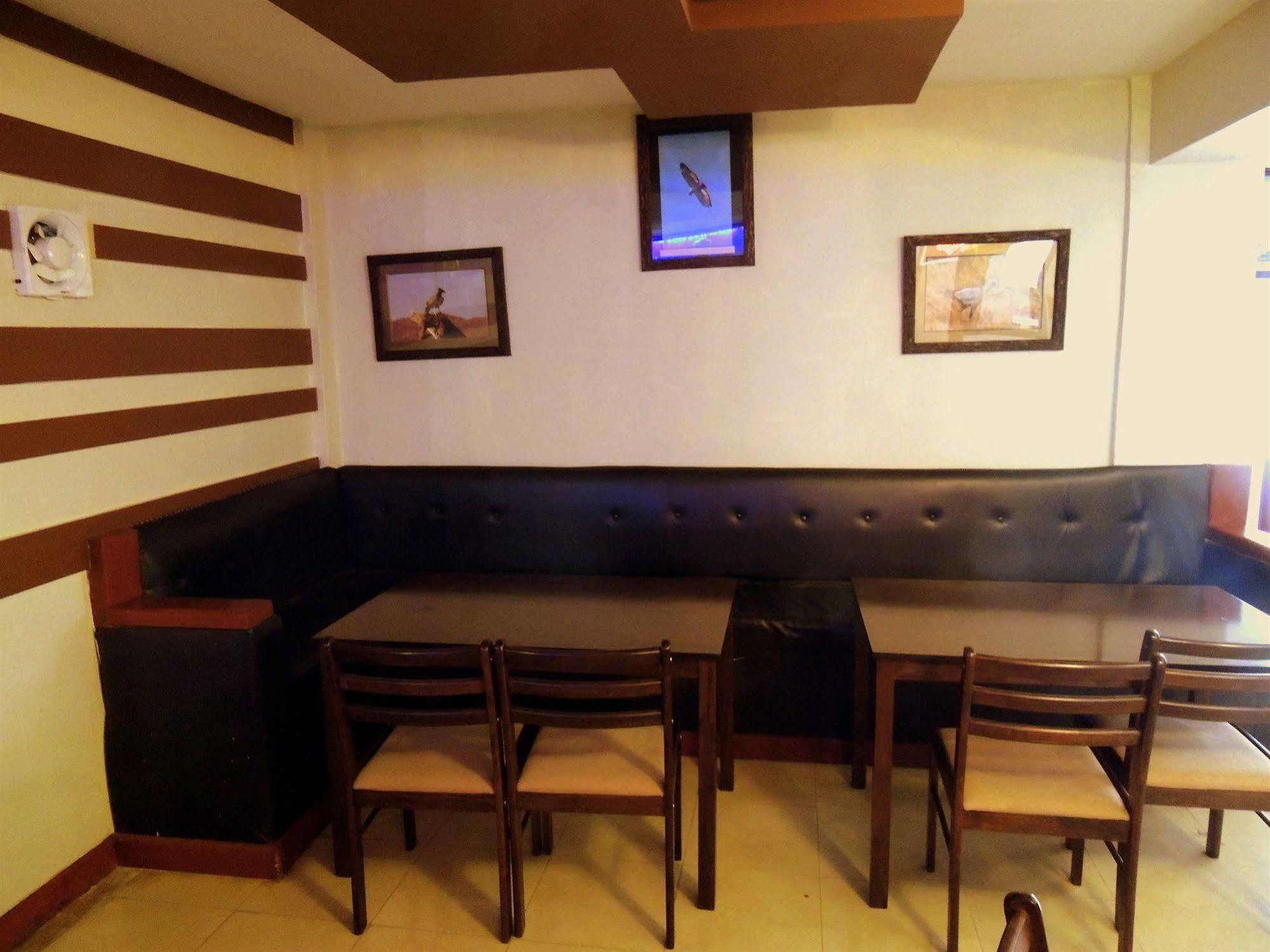 โรงแรมไนโรบี อัพเปอร์ฮิลล์ ภายนอก รูปภาพ